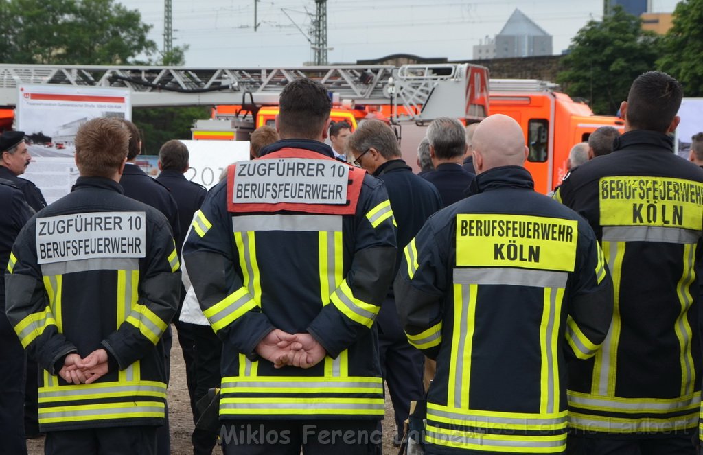 Erster Spatenstich Neues Feuerwehrzentrum Koeln Kalk Gummersbacherstr P090.JPG - Miklos Laubert